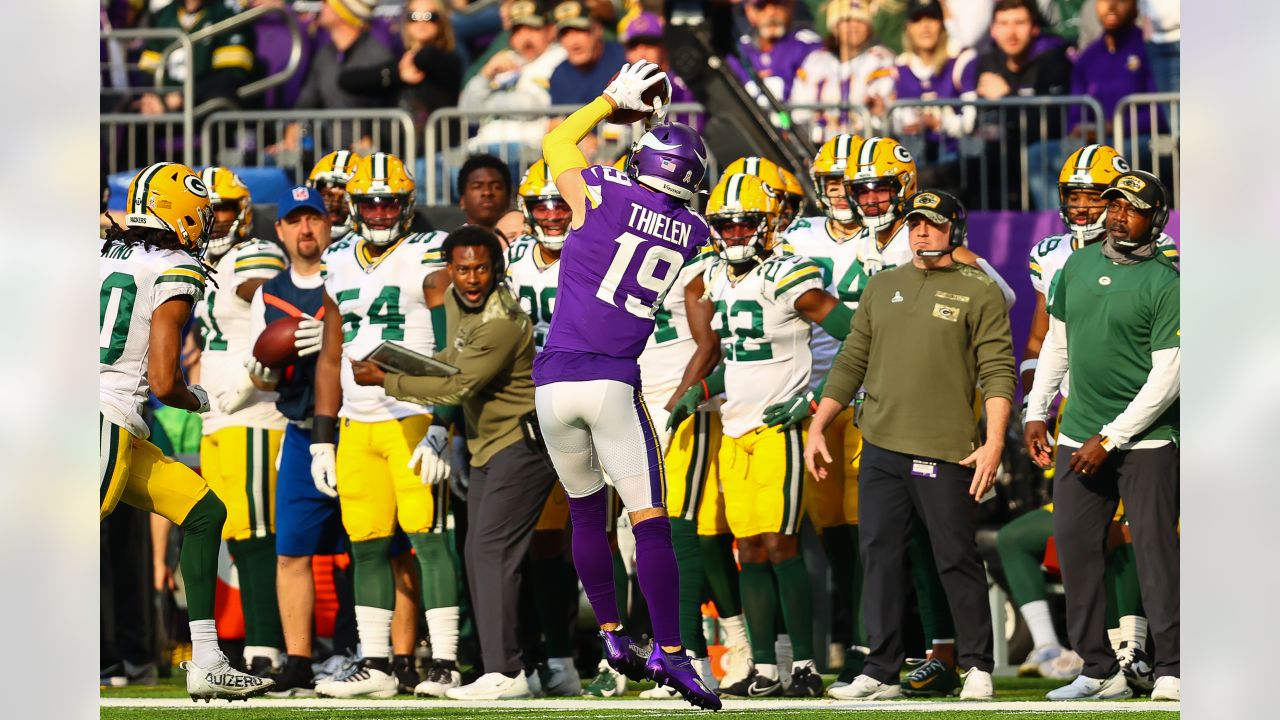 Joseph nets another game winning kick as Vikings top Packers 34-31