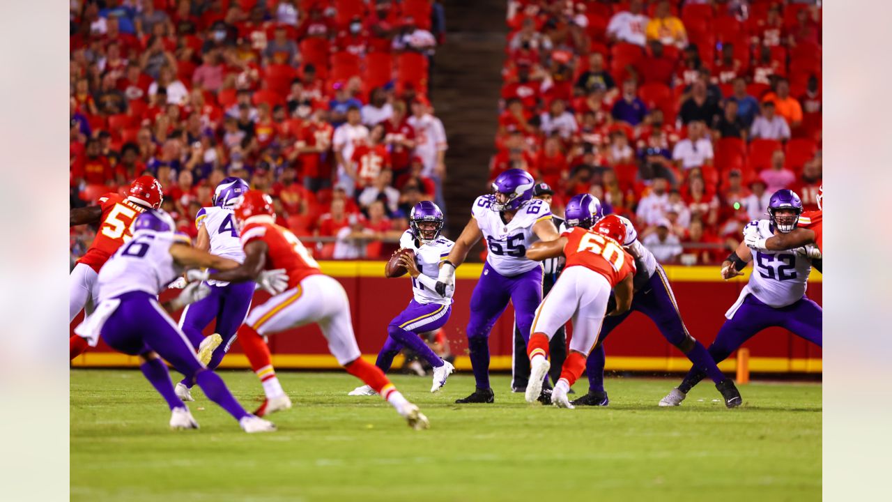 Photo gallery: Chiefs 28, Vikings 25