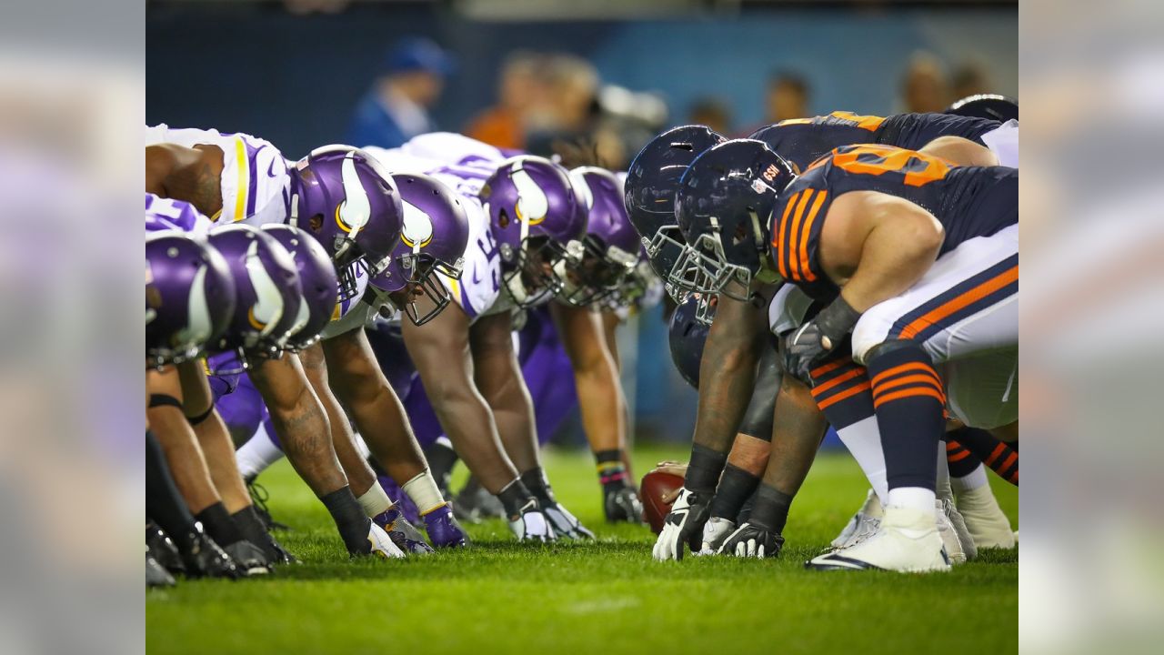 Monday Night Football - Vikings at Bears with Halftime Halloween Costume  Contest