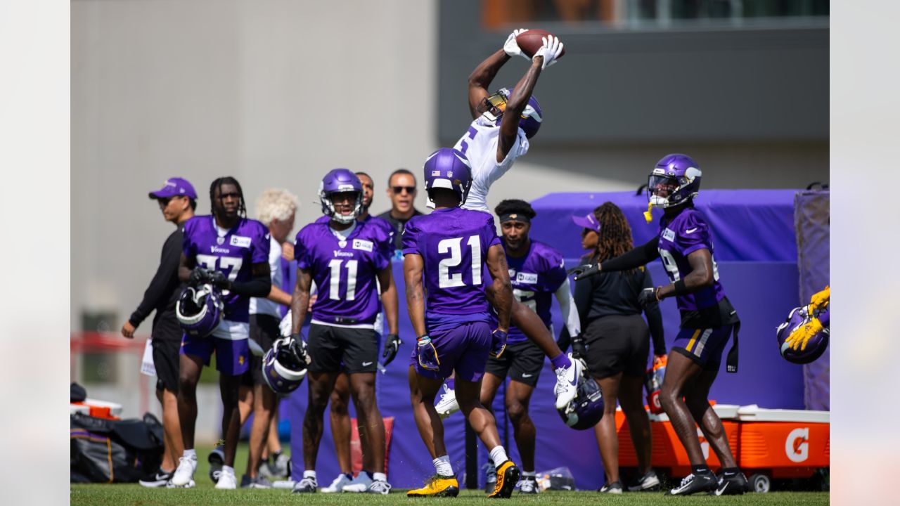 Gallery: A hot day at Vikings training camp