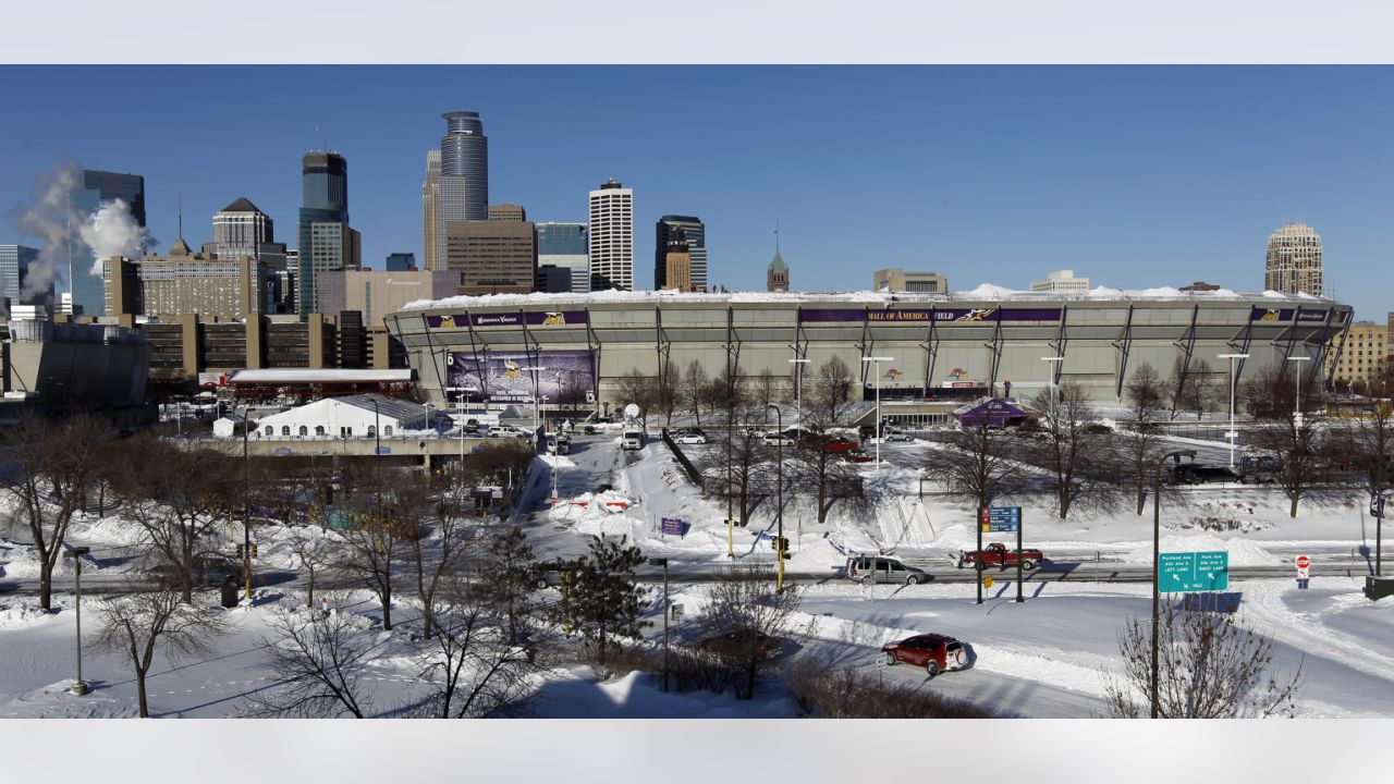 Raw Video: Snow Causes Metrodome Roof Collapse 