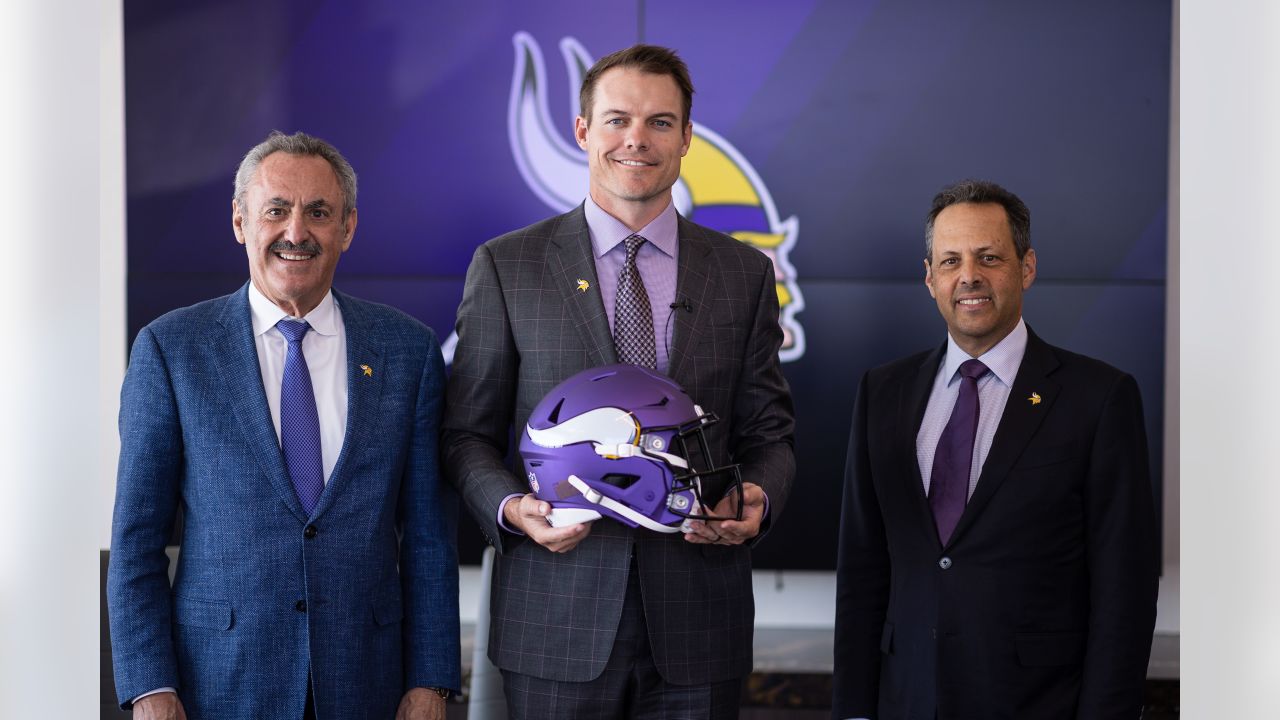 Pro Football Focus names Kirk Cousins as Most Underrated Viking - Daily  Norseman