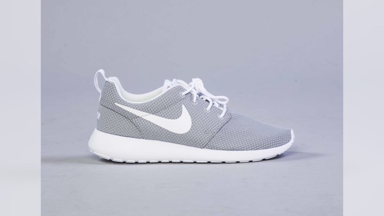 crucial catch nike shoes