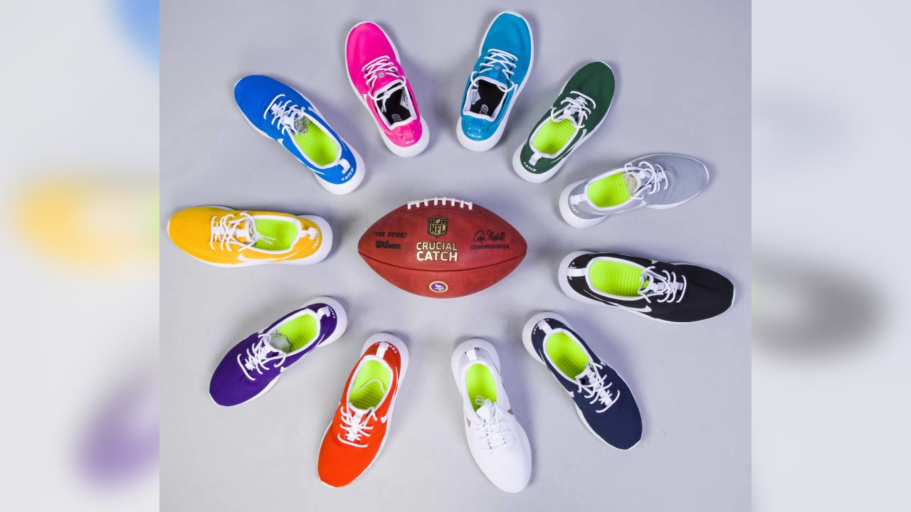 Honor 'Crucial Catch' Game with Nike Shoes