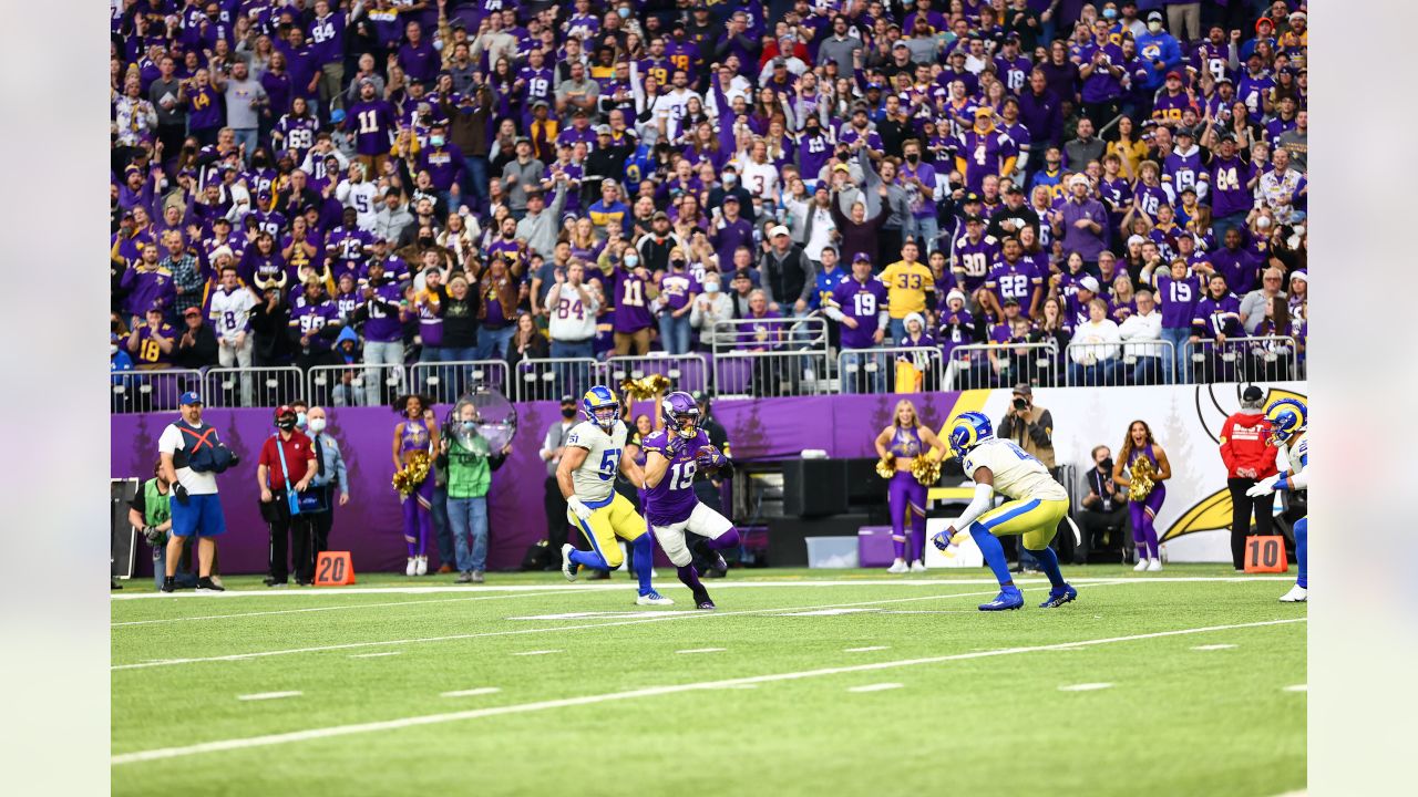 GAME PHOTOS: Rams face Minnesota Vikings for Week 16 matchup at U.S. Bank  Stadium