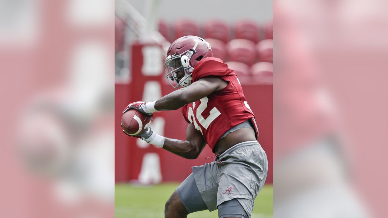 Alabama Football: Rashaan Evans ejected from MNF for throwing punches