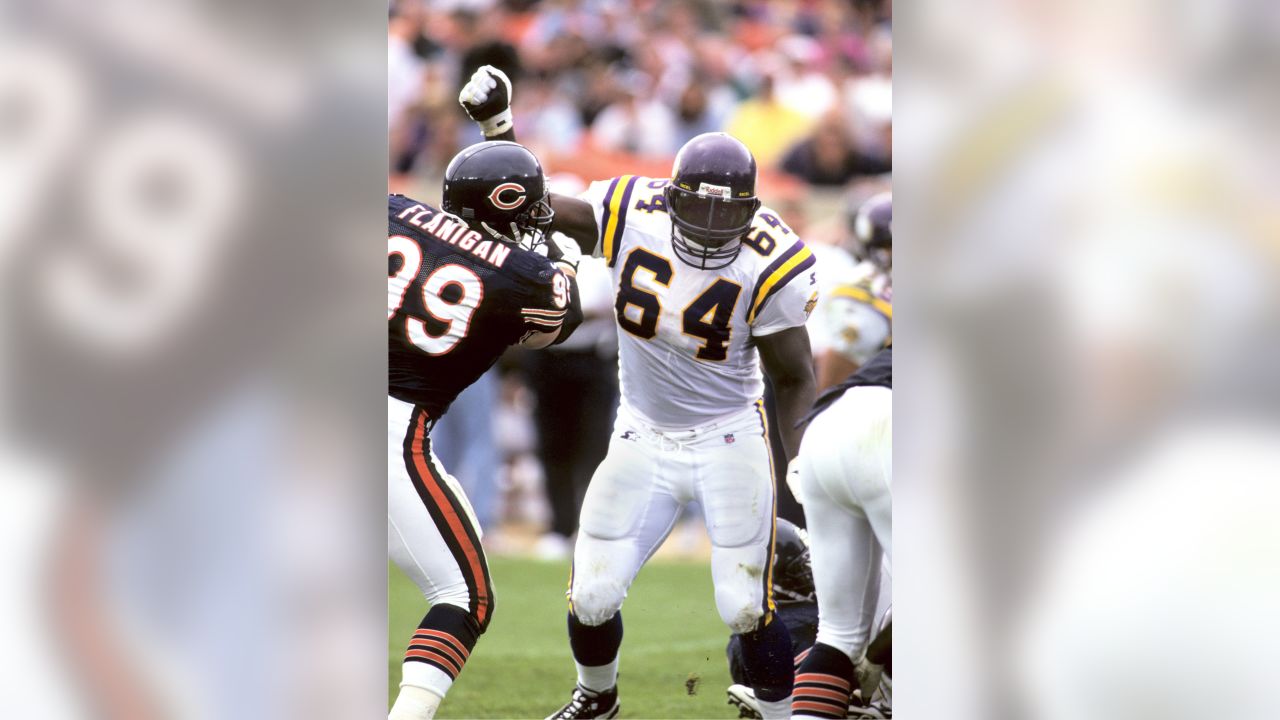 : RANDALL MCDANIEL MINNESOTA VIKINGS 8X10 SPORTS ACTION PHOTO (H)  : 運動和戶外活動