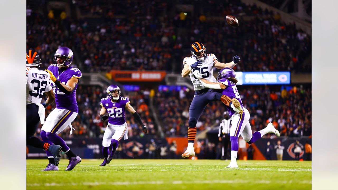 Vikings beat Bears 17-9 as penalties, mistakes hurt Chicago