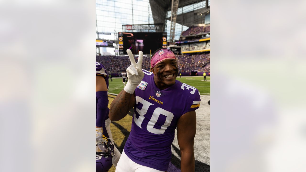 Why the Vikings extended fullback CJ Ham - Sports Illustrated