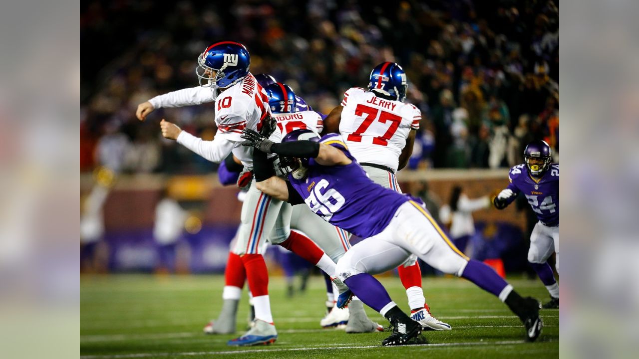 \ud83d\udcf8 Through the Years: Giants vs. Vikings