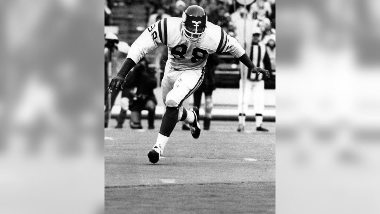 The Life And Career Of Alan Page (Story)