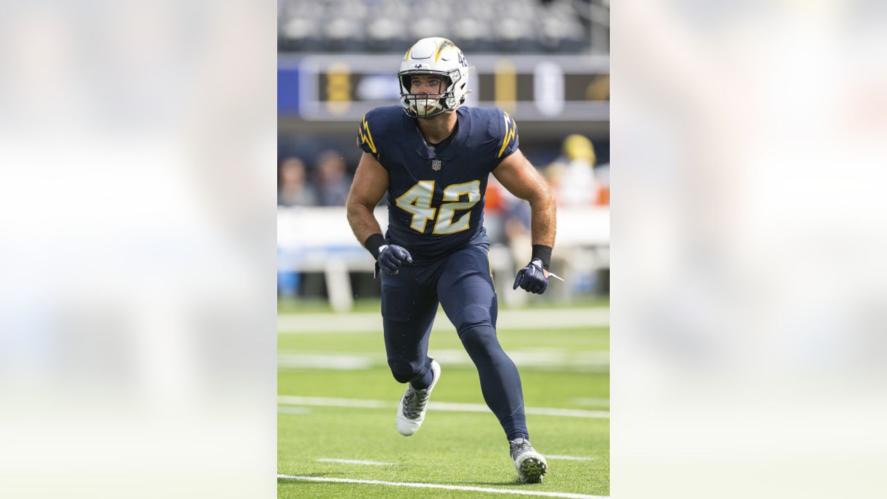 Bolts Buzz: Five Things To Know About Chargers Linebacker Troy Reeder