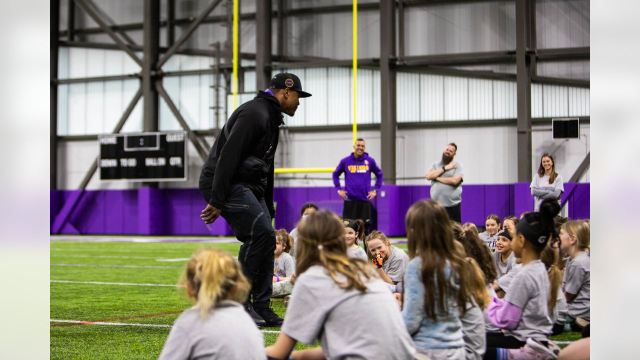 C.J. Ham helps Vikings kickoff girls flag football jamboree -  –  With you for life