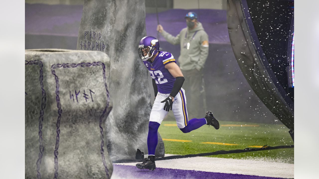 Lunchbreak: PFF Highlights Harrison Smith's Versatility