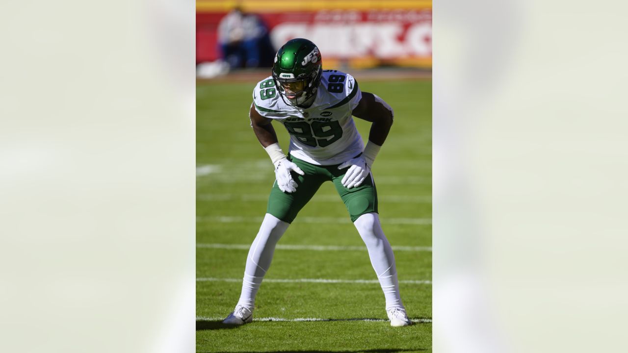 0 Jets remain from 2019 uniform reveal photo after Chris Herndon trade