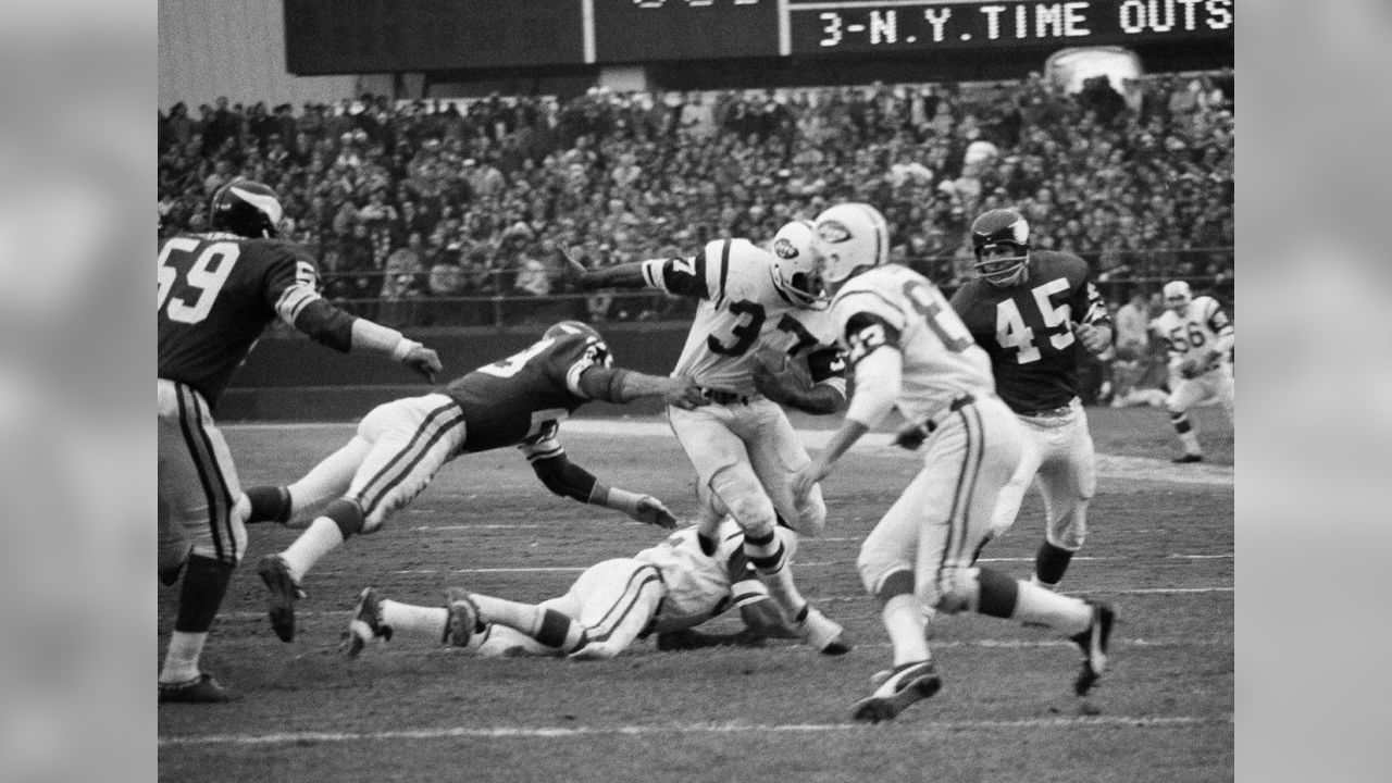 Throwback Gallery  Jets vs. Vikings Through the Years