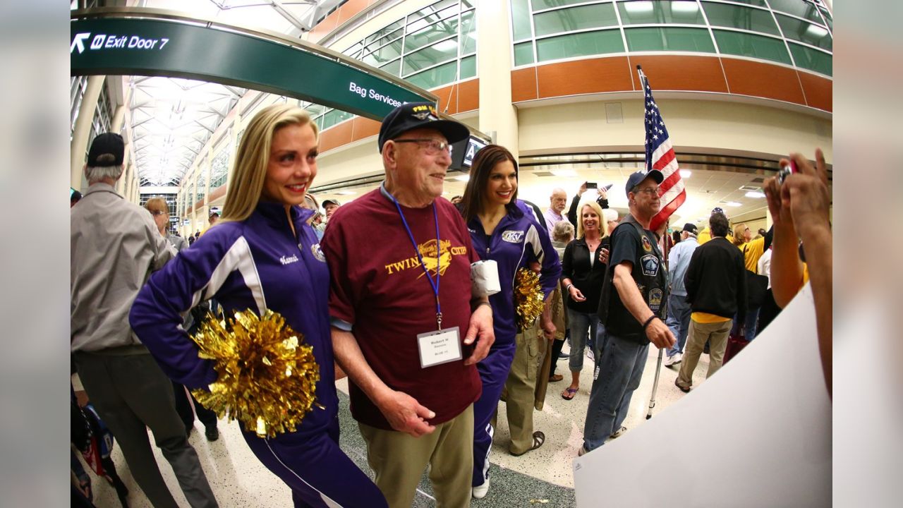 Honor Flight Twin Cities - Paul Krause and Dave Osborn from the