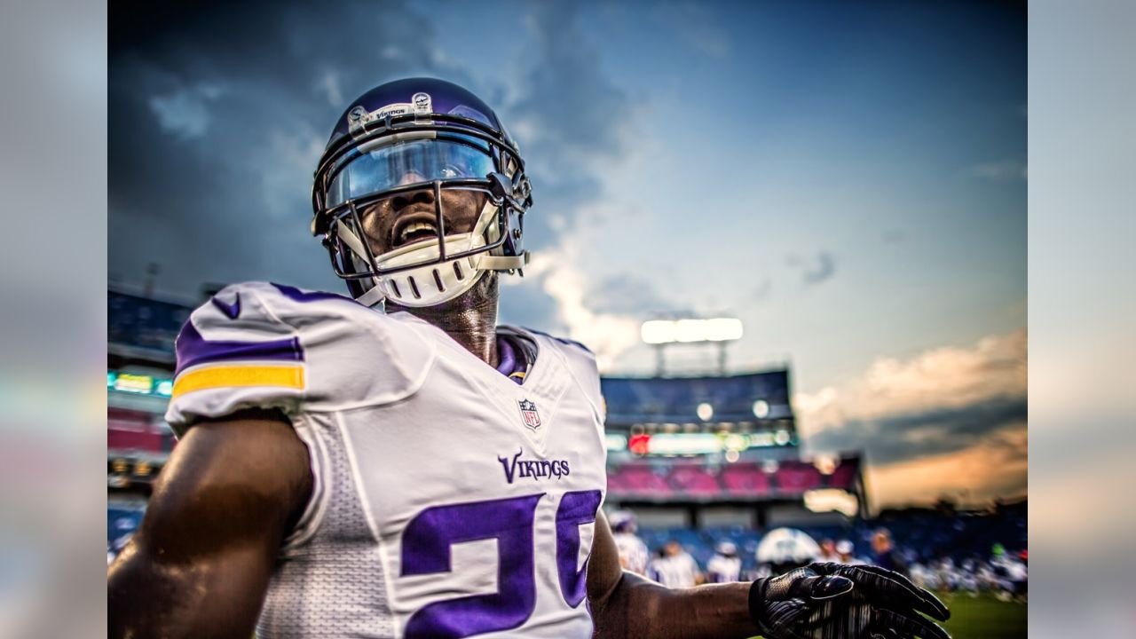 Vikings sign CB Xavier Rhodes to contract extension