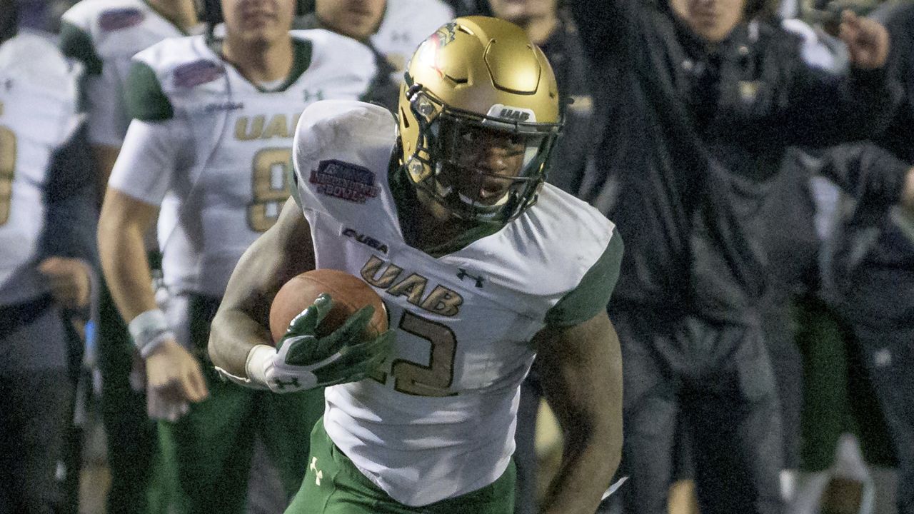 2023 NFL Draft: Vikings select UAB RB DeWayne McBride at pick 222