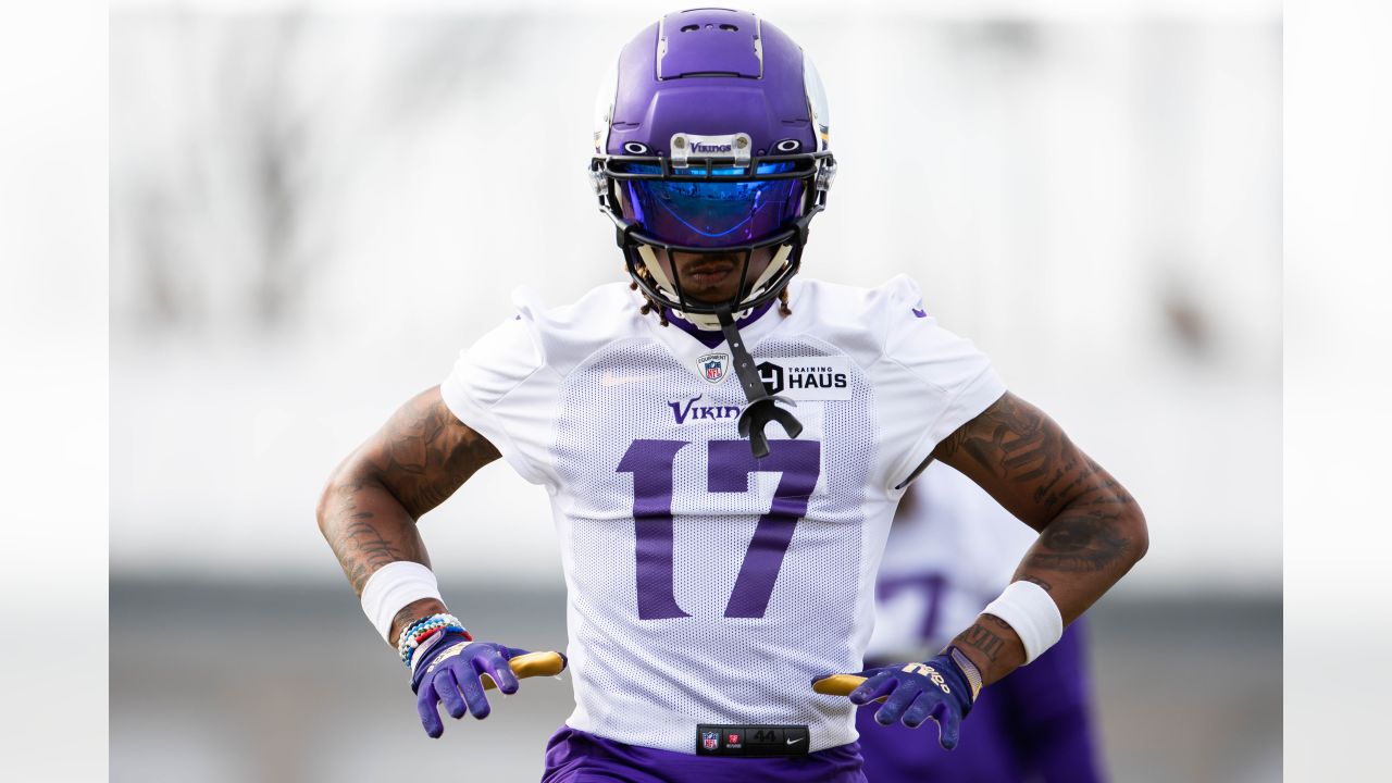 Vikings big question: Should injuries to Irv Smith Jr. and Dalvin Tomlinson  prompt a trade deadline deal?