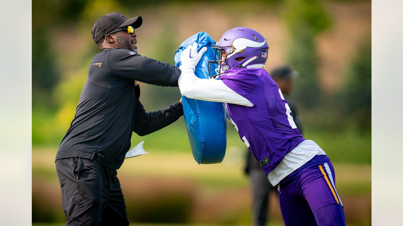 Randall Cunningham has Inspiring Conversation with Kwesi Adofo-Mensah