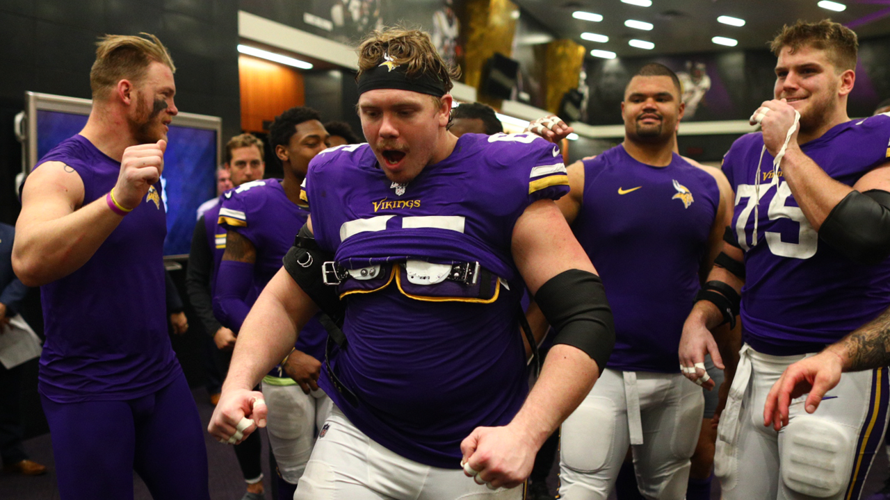 Lions Celebrate Like They Won Super Bowl After Walk-Off Vs. Vikings