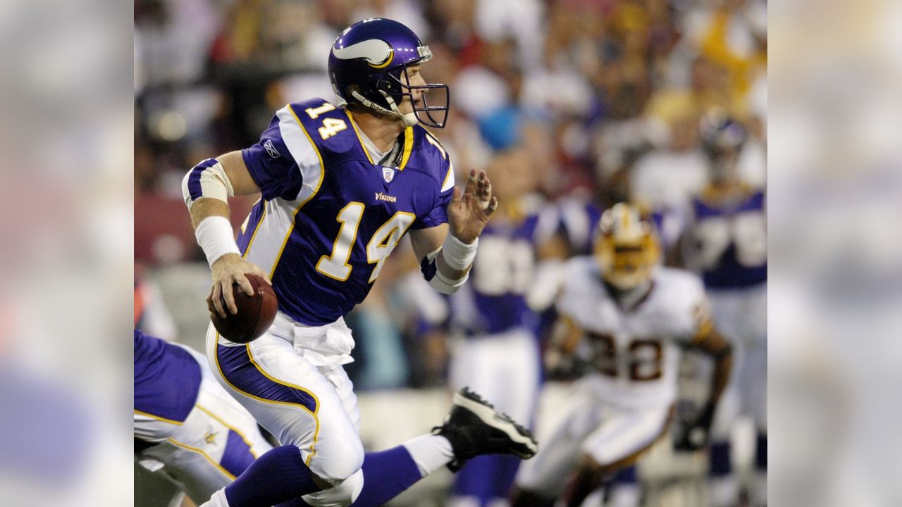 File:Washington Commanders vs. Minnesota Vikings - 52498733293.jpg