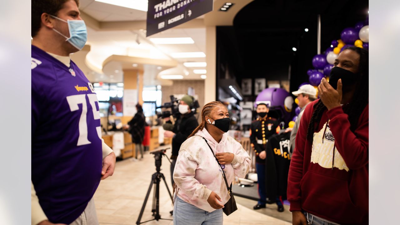 Minnesota Vikings - Help the #Vikings and KFAN FM 100.3 kick off the season  of giving December 14th for a Toys-for-Tots donation drive at Scheels in  Eden Prairie, MN. MORE: mnvkn.gs/toys