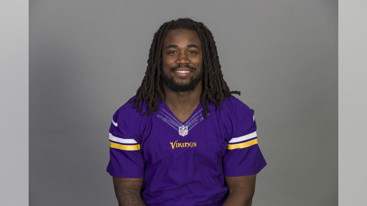 Dozier, Chisena, Mata'afa Odd Men Out in Vikings ESPN Roster