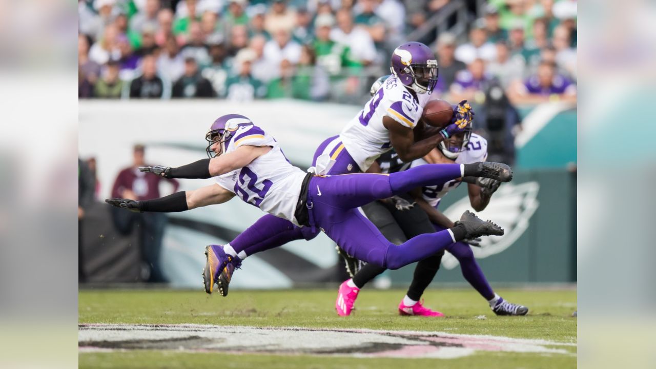 Look who can catch now: Vikings' Xavier Rhodes - The Dickinson Press