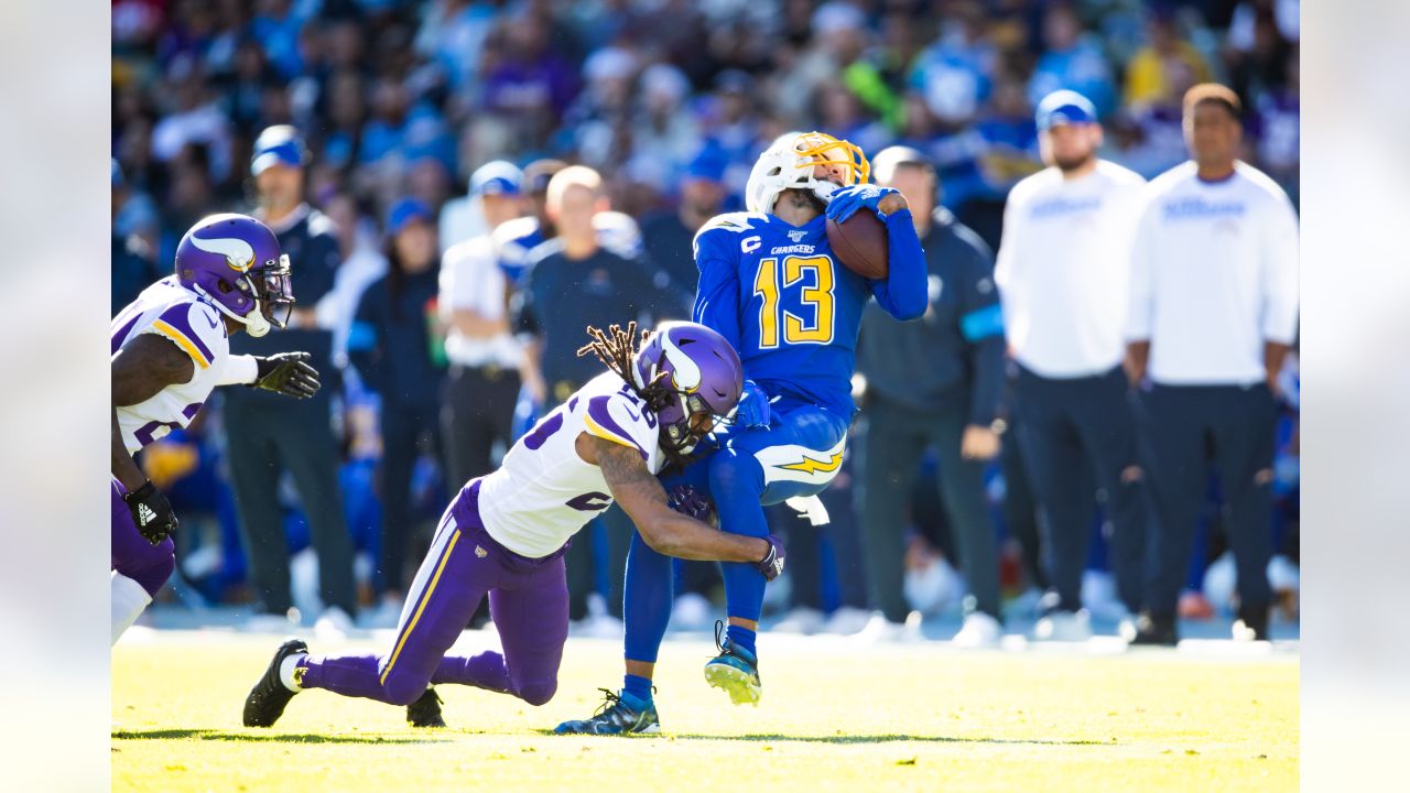 \ud83c\udfc8Minnesota Vikings vs Los Angeles Chargers Week 10 NFL 2021-2022 ...