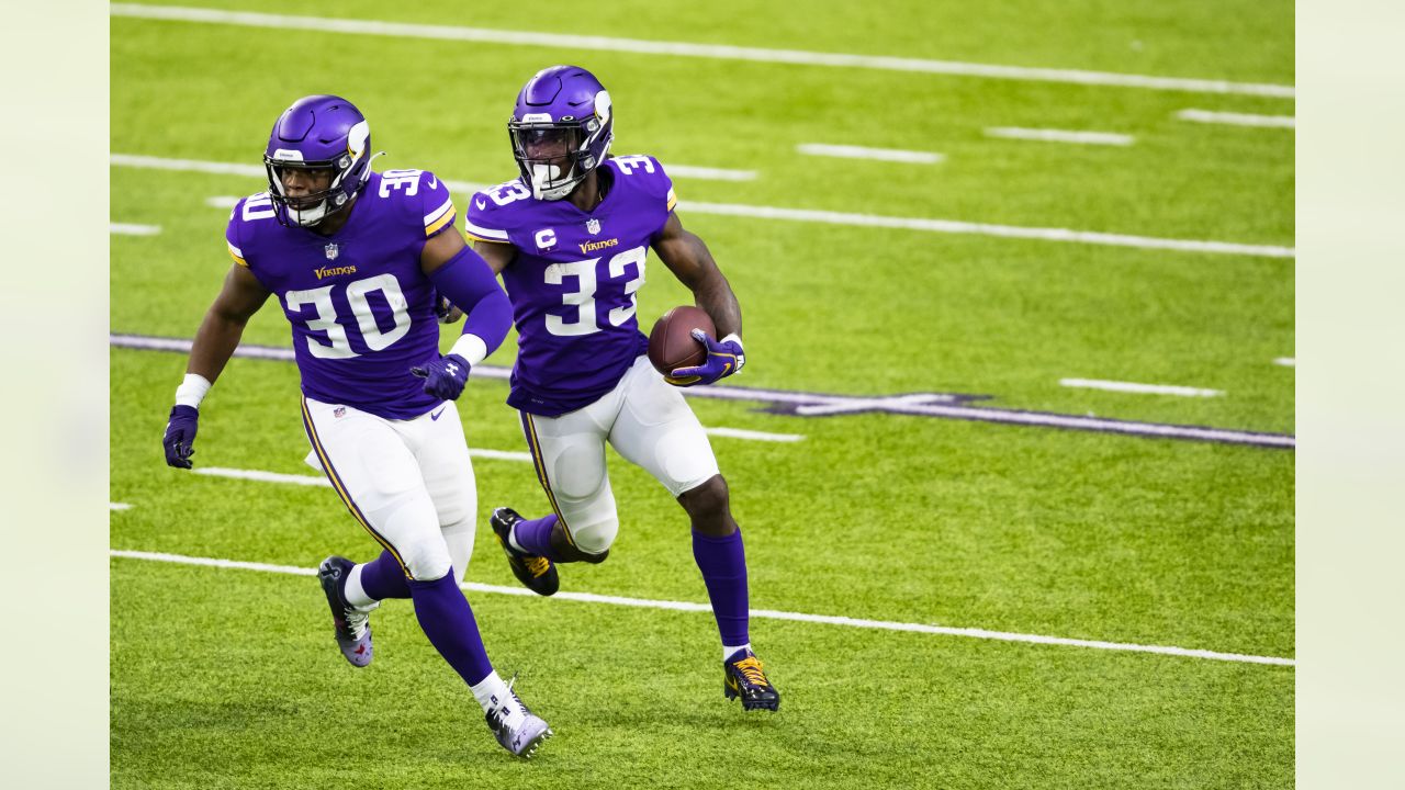 Vikings Announce Eight Captains For 2021 Season - Sports Illustrated Minnesota  Vikings News, Analysis and More