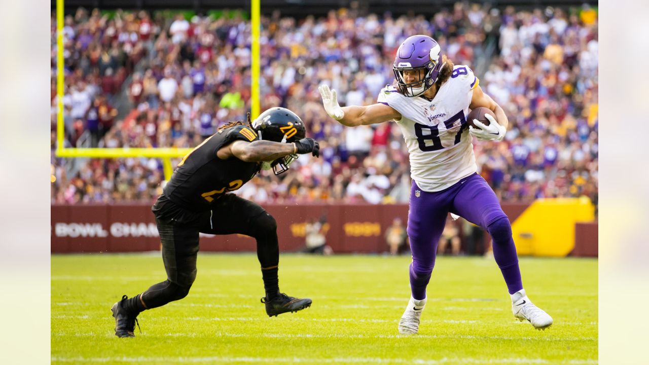 Vikings extend tight end T.J. Hockenson - CBS Minnesota