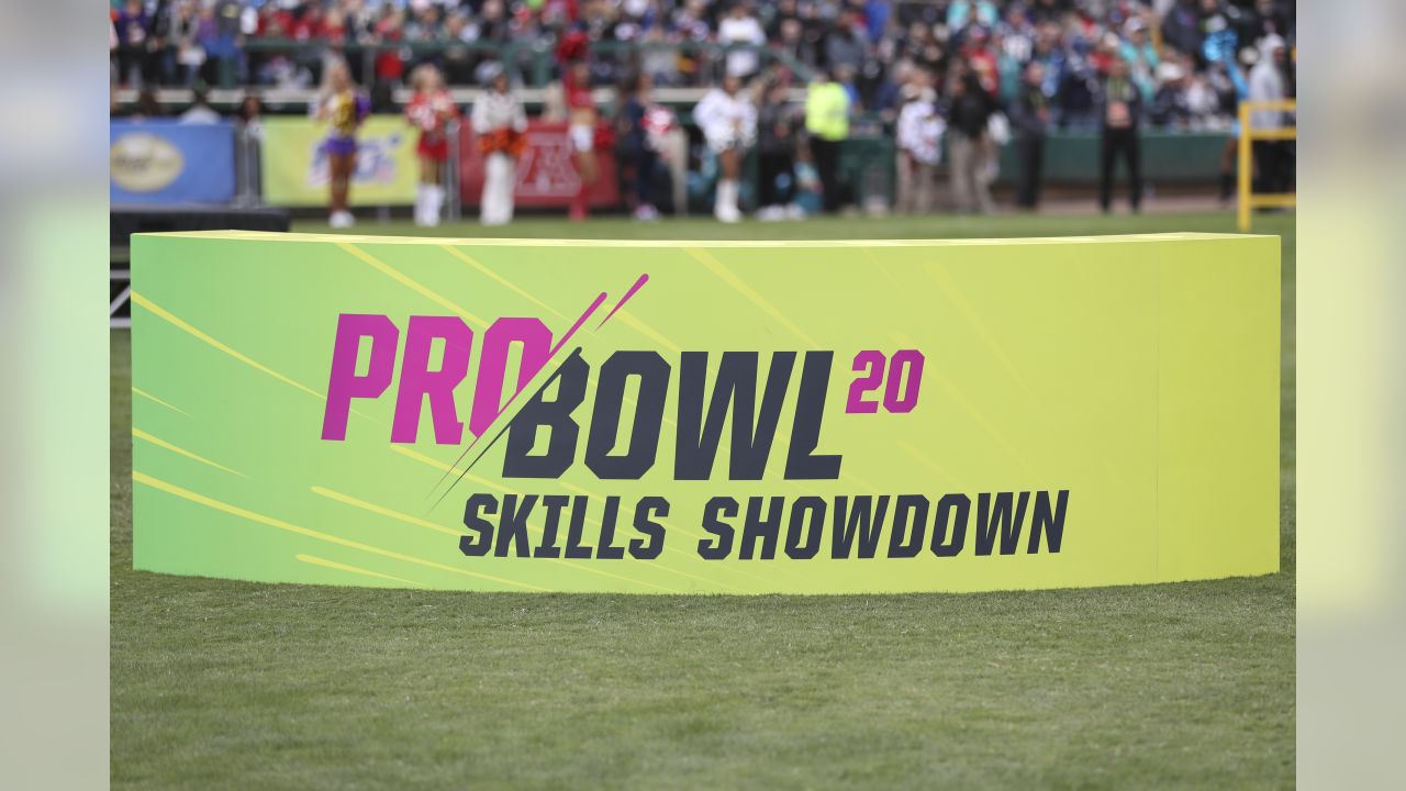 Thread the Needle is BACK at the Pro Bowl Skills showdown, Mac Jones and  Kirk Cousins battle it out in the Thread The Needle competition!  #ProBowlSkills, By NFL