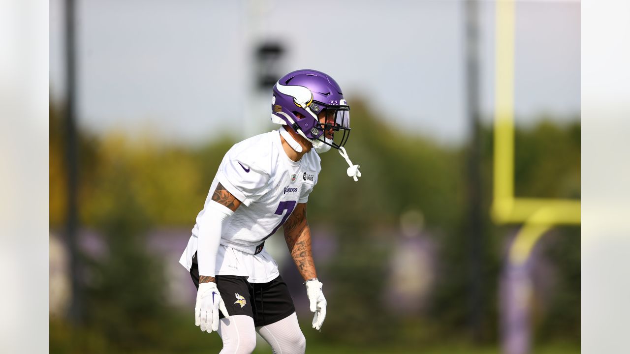 Vikings' OLB Marcus Davenport has been added to the injury report with an  ankle issue and is now Questionable to play Sunday vs. Buccaneers.