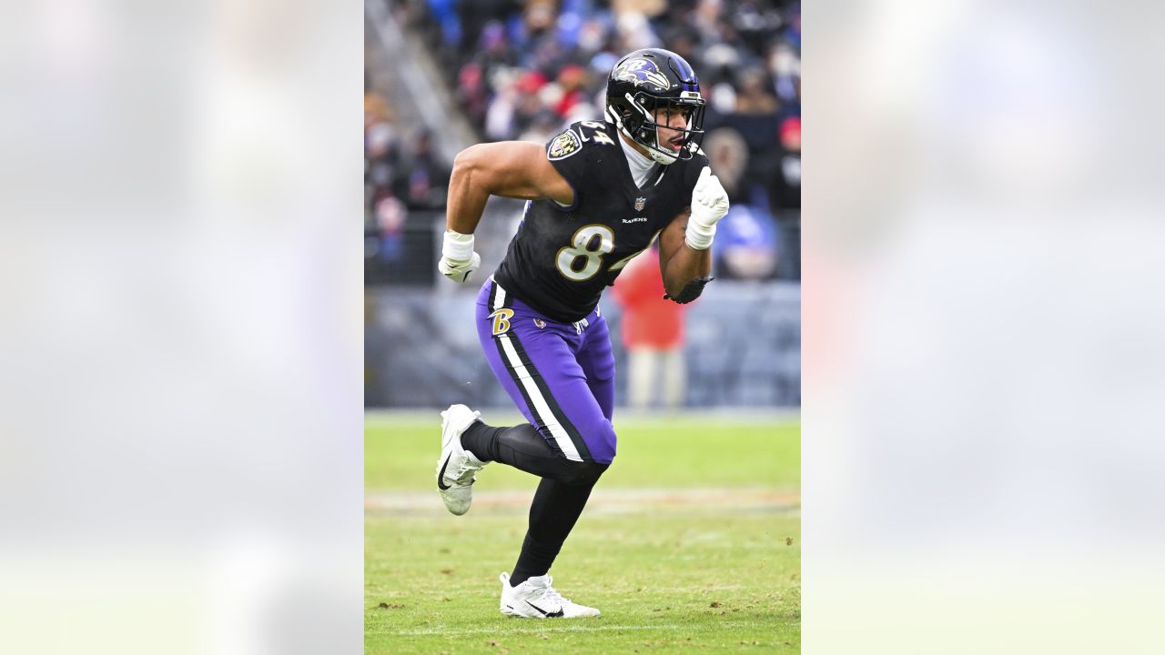 CHICAGO, IL - NOVEMBER 21: Baltimore Ravens tight end Josh Oliver (84)  looks on during a game