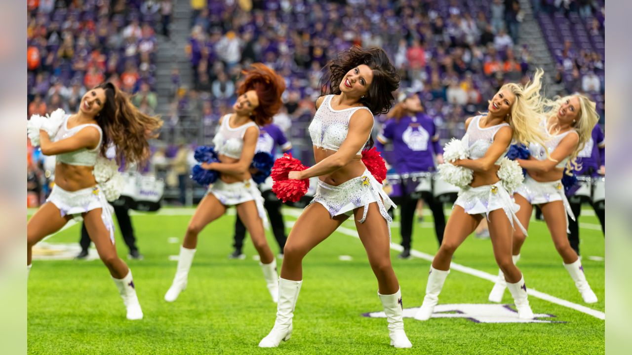 Broncos vs. Browns: Cheerleader Photos