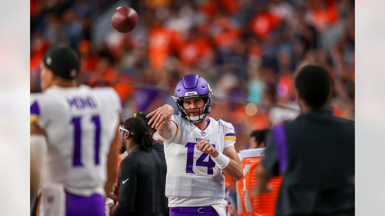 Vikings Snap Counts: Zack Davidson Tops Offense; Myles Dorn Goes Distance  for Defense at Denver