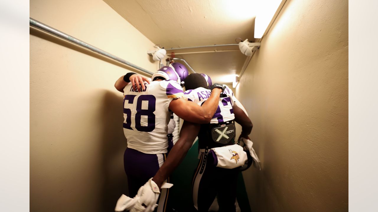 Vikings center Austin Schlottmann gaining experience while replacing  injured Garrett Bradbury – Twin Cities