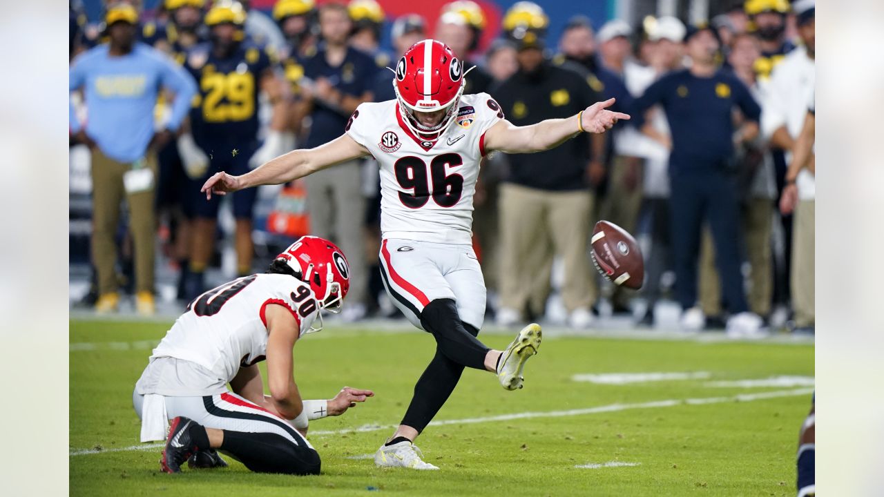 Vikings sign Calvin Avery as undrafted free agent - The Champaign Room