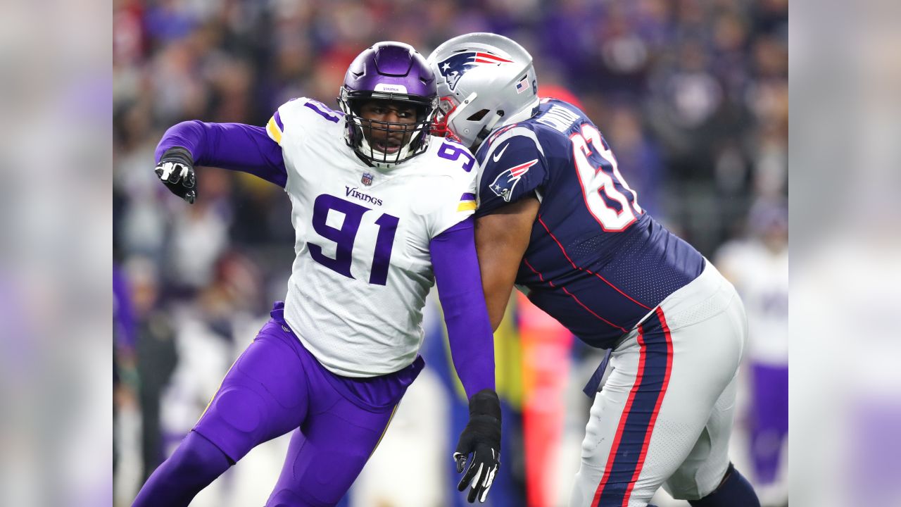 New England Patriots smother Vikings 24-10 with stifling defensive