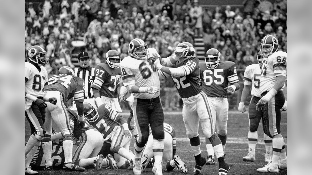 File:Washington Commanders vs. Minnesota Vikings (52498654810).jpg