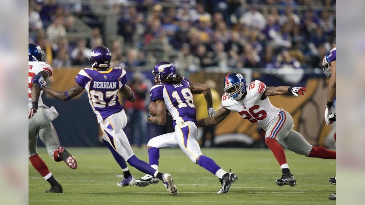 \ud83d\udcf8 Through the Years: Giants vs. Vikings