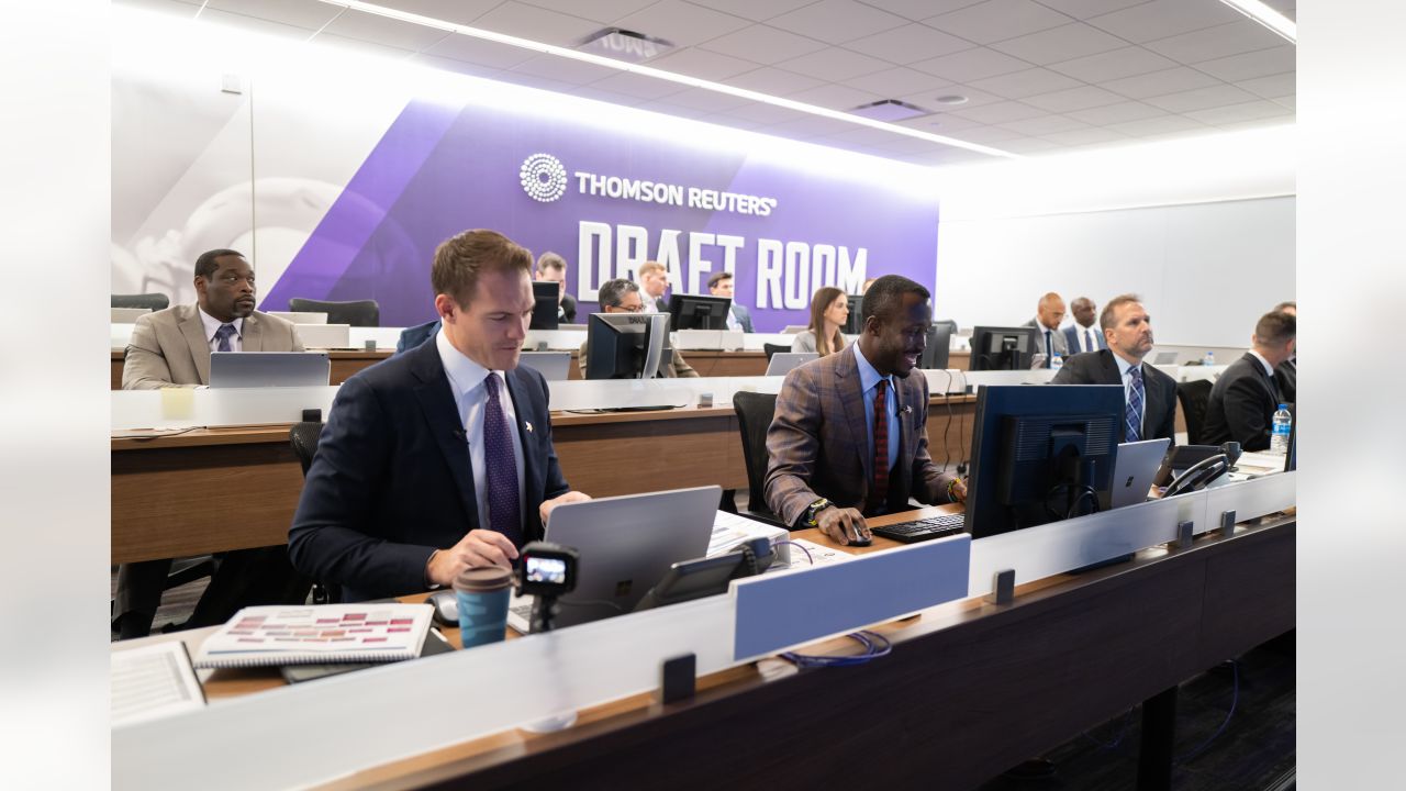 2022 NFL Draft Trades: Minnesota Vikings make deal with Detroit