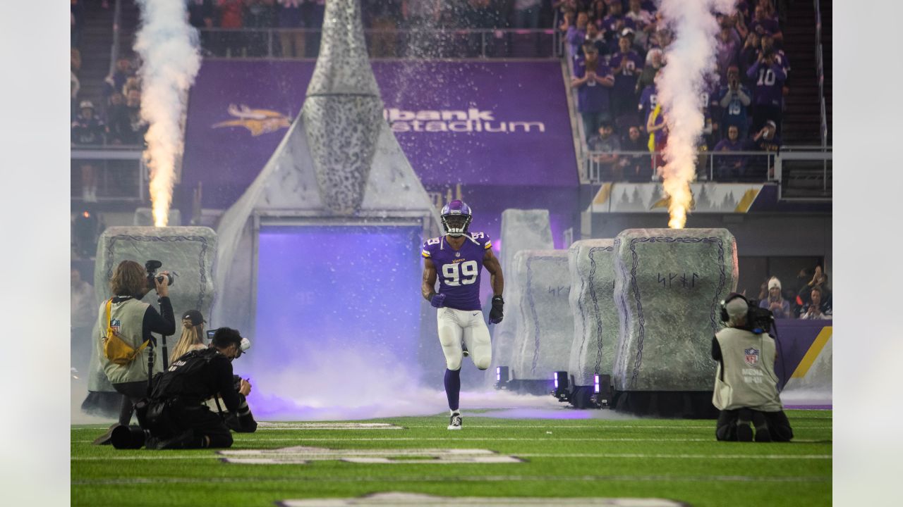 Justin Jefferson rejoins Vikings for minicamp; Danielle Hunter skips  workout in contract dispute