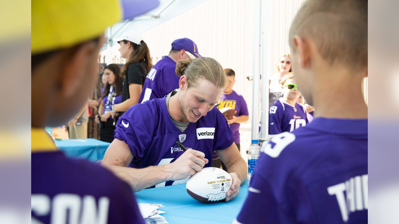 Players Signing Autographs