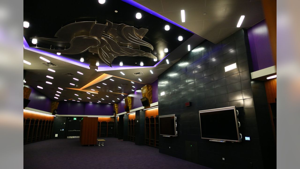 U S Bank Stadium Locker Room
