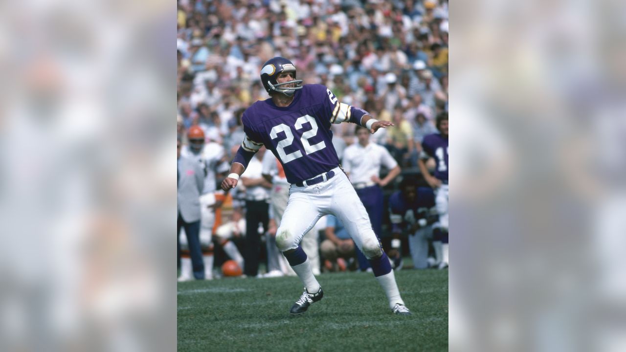 22 of 22: Vikings Legend Paul Krause