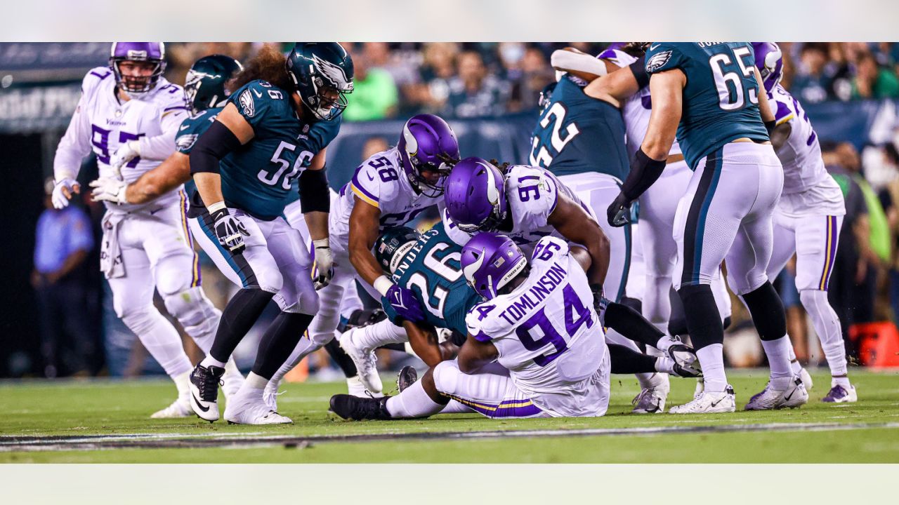 Game Photos: Vikings at Eagles