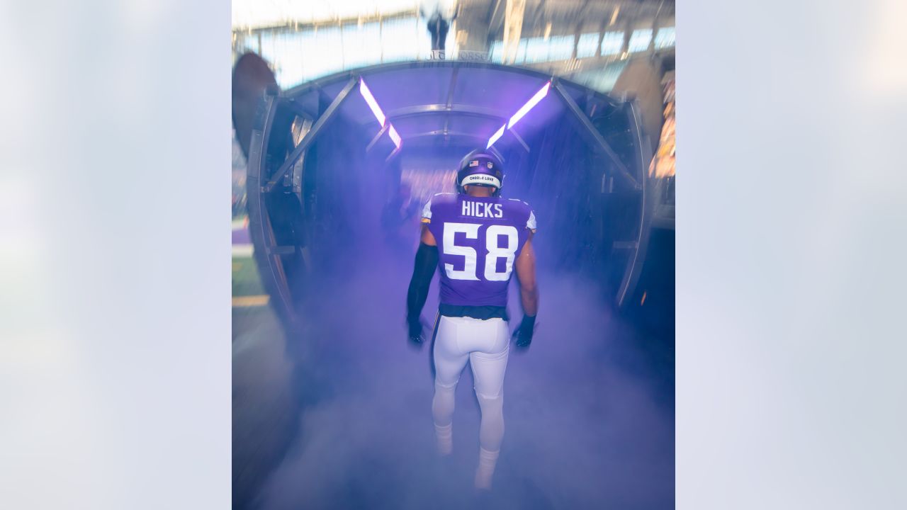 Minnesota Vikings' Jordan Hicks in action during an NFL football game,  Thursday, Sept. 14, 2023, in Philadelphia. (AP Photo/Matt Rourke Stock  Photo - Alamy